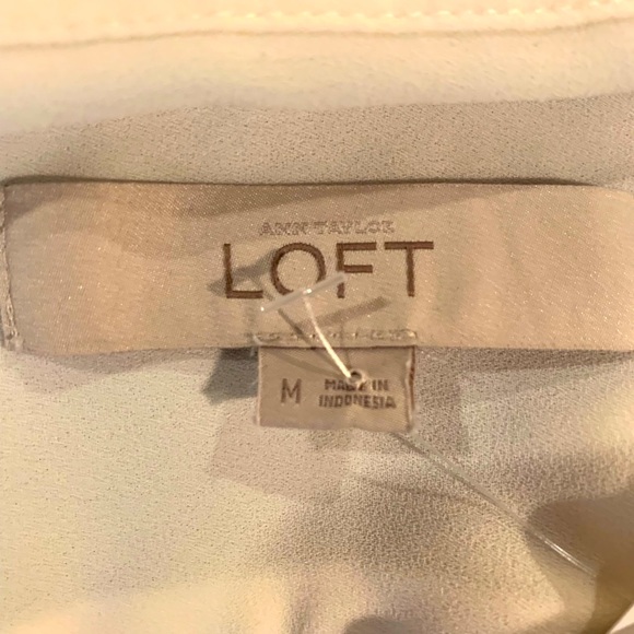 Loft ivory peasant shirt , size medium - Picture 5 of 5